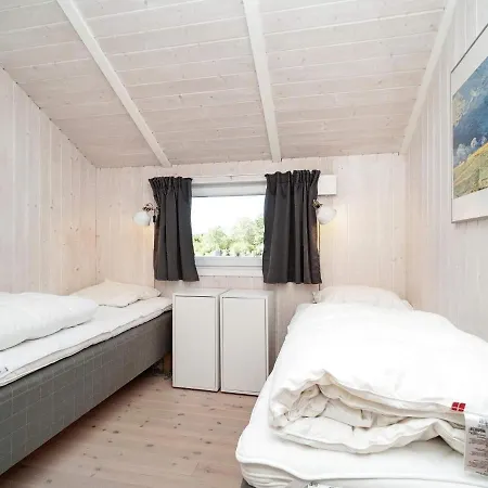 7 Person In Graested-by Traum Nyaraló Græsted