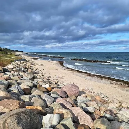 7 Person In Graested-by Traum * Græsted